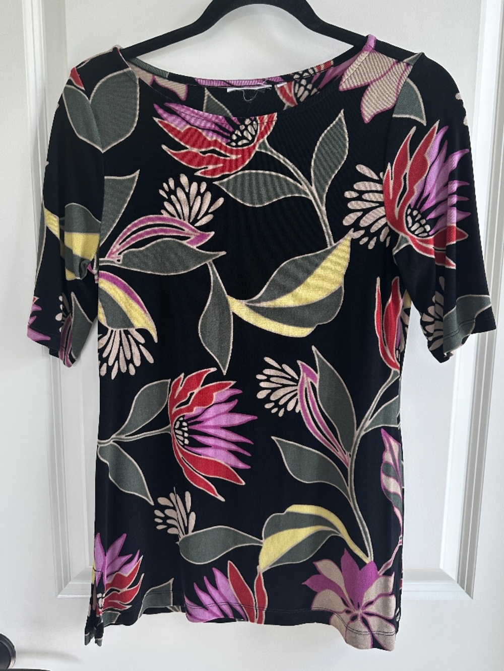 Chico’s Knit Short Sleeve Floral Print Chico's Size 0 US 4/ XS